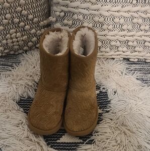 Girls UGG Logo Stitch Boots